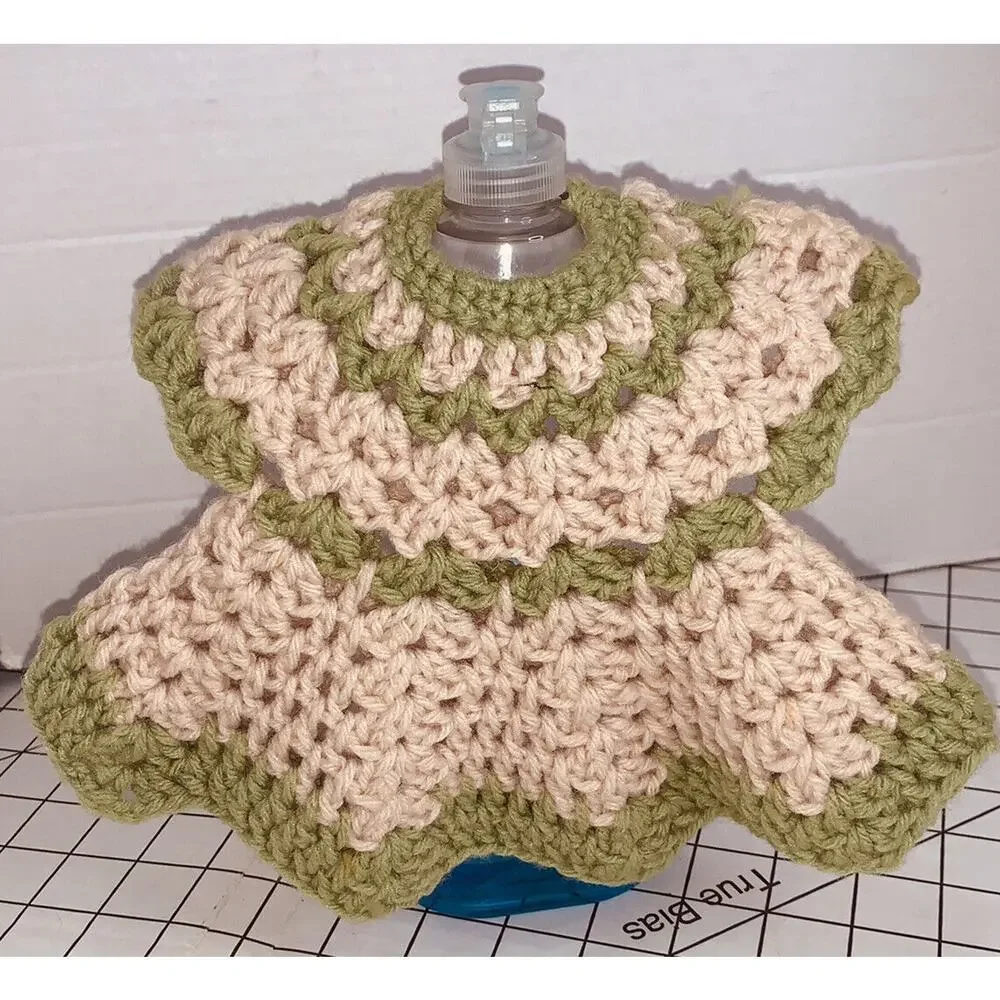 Vtg Crochet Dress Many Uses Potholder Trivet Wine Dish Bottle 8.5
